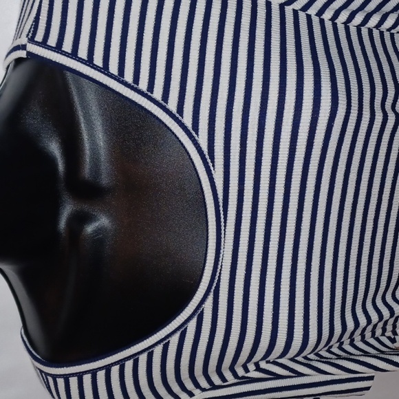 Tribal Jean's Women's cap sleeve black & white & silver stripes, Size Large - Picture 2 of 9